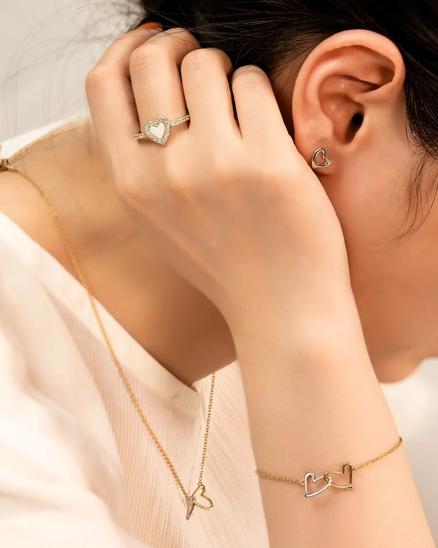 2 Tone Dainty Heart Bracelet